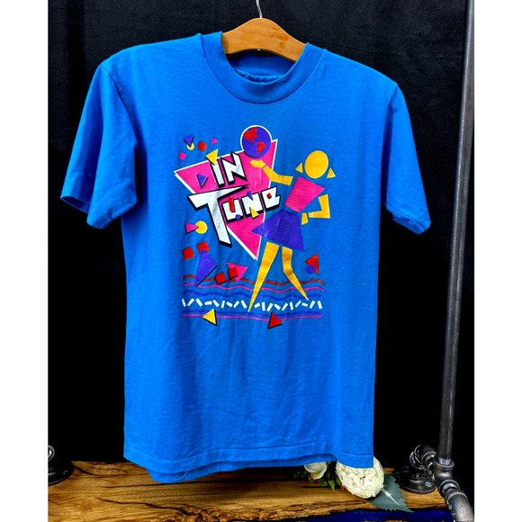 Vintage 90s Single Stitch Retro Disco Dance In Tune T Shirt Size S (34-36) USA - Picture 1 of 10